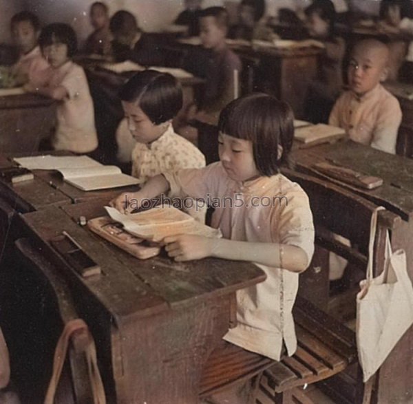 图片[14]-In 1938, people in Beijing took photos of civilian life. Women in the Eight Hutongs-China Archive