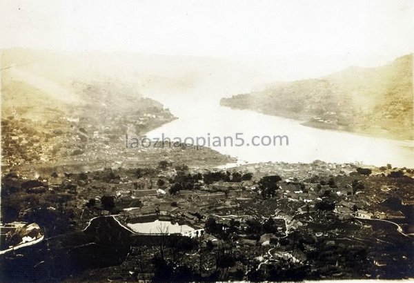 图片[1]-1943 Chongqing Old Photo Wanxian Three Gorges Diaojiao Building-China Archive