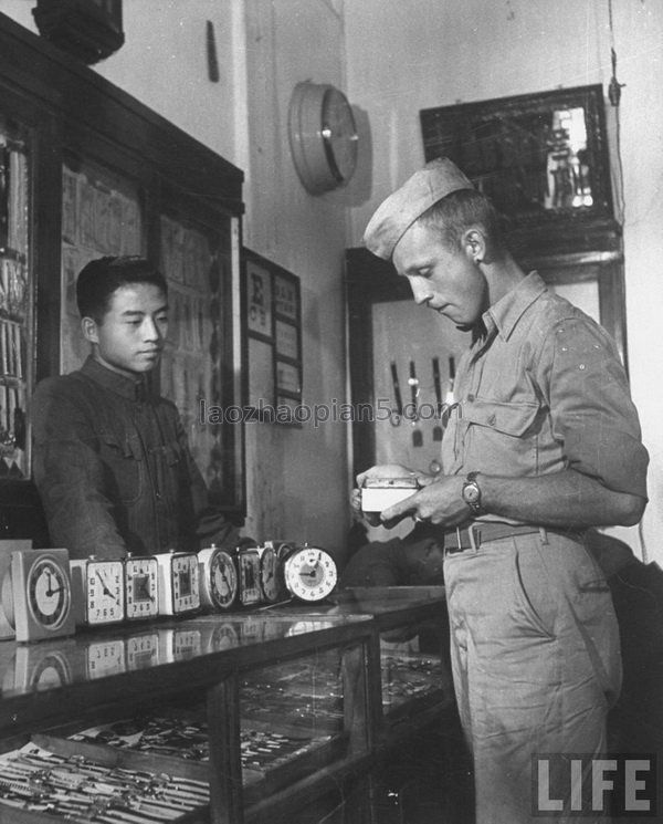 图片[6]-The old photos of Chongqing in 1945. The life of citizens at the beginning of the victory of the Anti Japanese War-China Archive