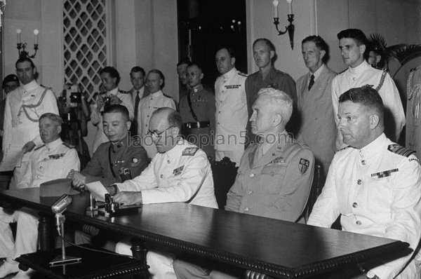 图片[6]-Live shot of the surrender of Japanese troops to British troops in Hong Kong in October 1945-China Archive