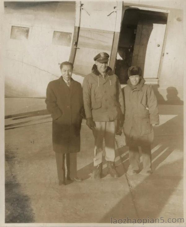 图片[2]-An old photo of Yan’an in 1947 The American Observation Mission visited Yan’an (1)-China Archive