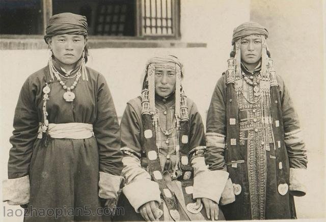 图片[11]-The old photo of Xilingol, Inner Mongolia in 1932: the style and features of the Beizi Temple 90 years ago-China Archive