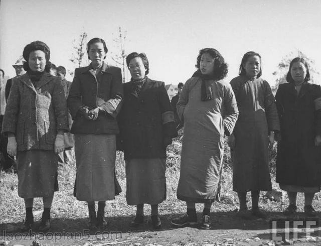 图片[4]-1945 Shanghai old photo Japanese prisoners waiting to be repatriated after the victory of the Anti Japanese War-China Archive