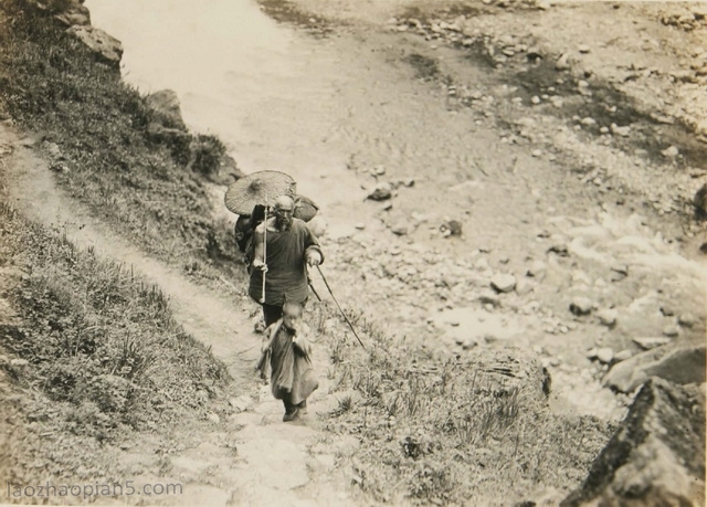 图片[10]-The old photo of Mount Emei in 1926. The beautiful scenery of Mount Emei a hundred years ago-China Archive