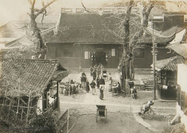 图片[4]-1926 Old photo of Hangzhou, a hundred years ago, in the Yuewang Temple of the West Lake-China Archive