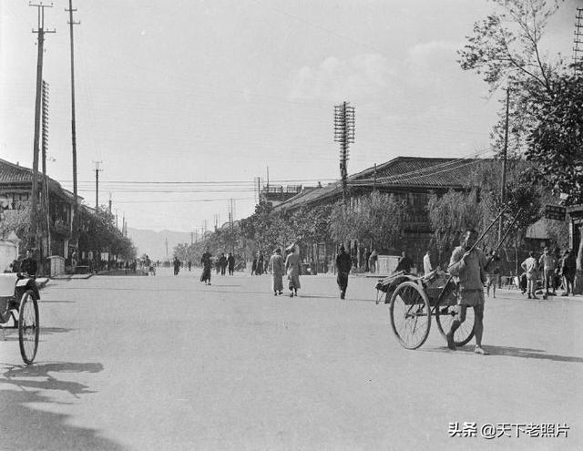 图片[3]-Old photos of street scenes in Hangzhou in 1917: leisurely life and developed handicraft industry-China Archive