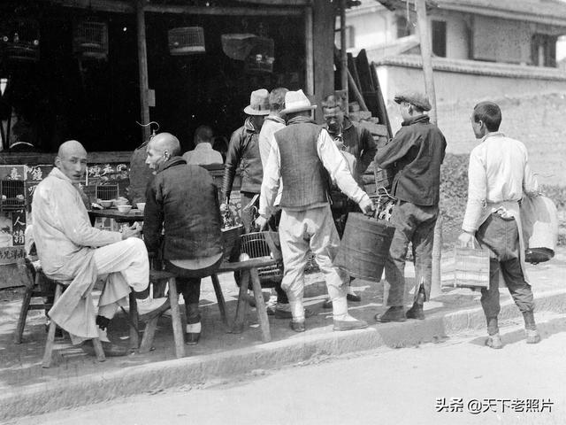 图片[5]-Old photos of street scenes in Hangzhou in 1917: leisurely life and developed handicraft industry-China Archive