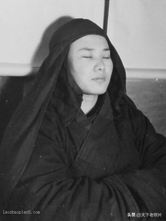 1930年代安徽九华山翠峰寺女尼生活记录影像