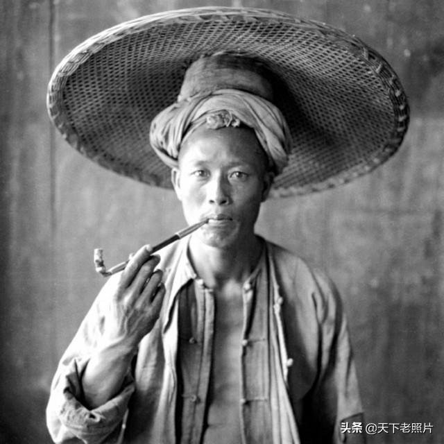 图片[3]-An old photograph of Kangding in Kangba Tibetan region in 1930, taken by Arnold Heim-China Archive